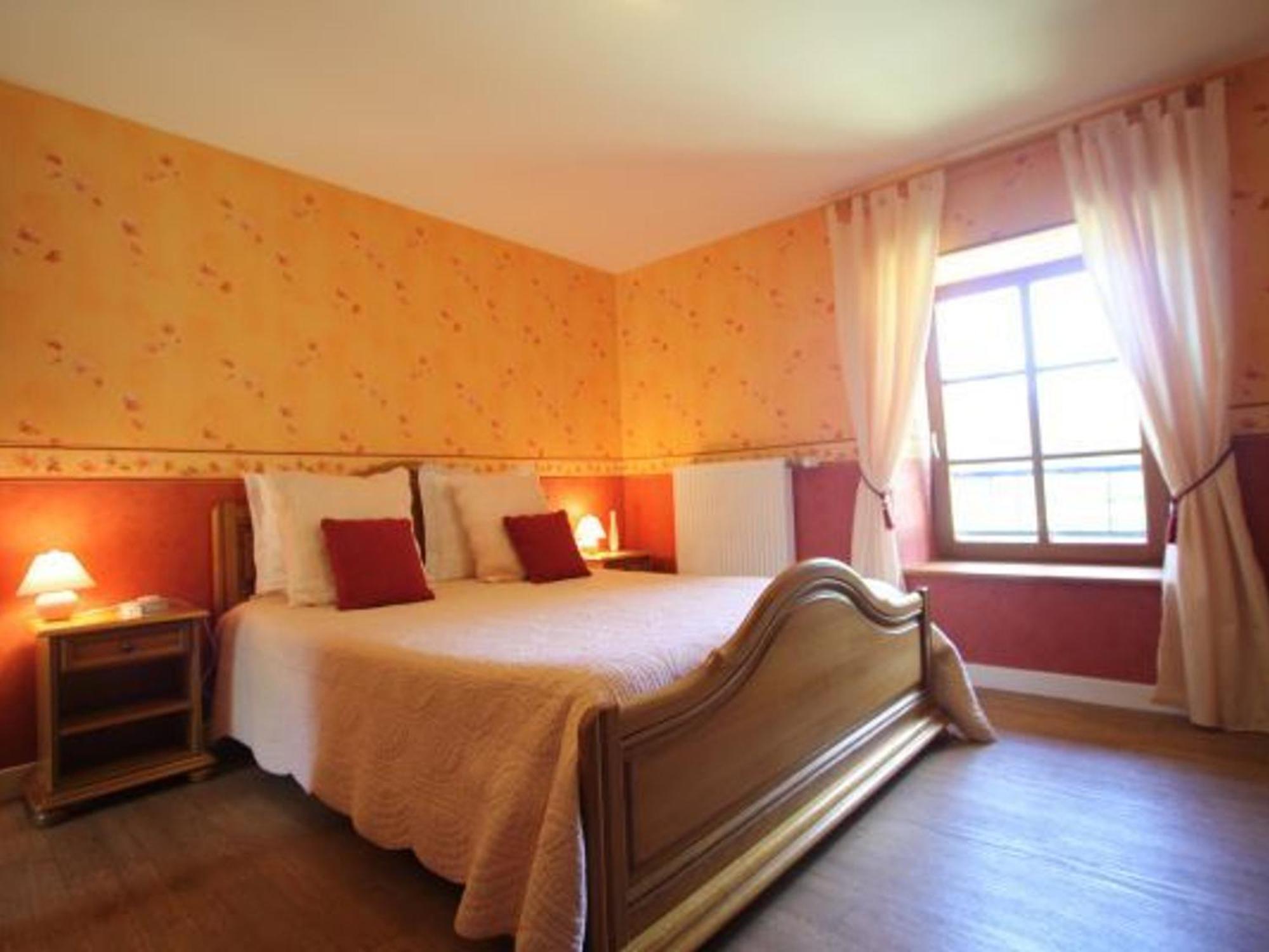 Chambre Coquelicot Au Calme, Nature Et Authenticite Du 18Eme Avec Petit Dejeuner Inclus - Fr-1-589-702 Bed & Breakfast Moyenmoutier Ngoại thất bức ảnh